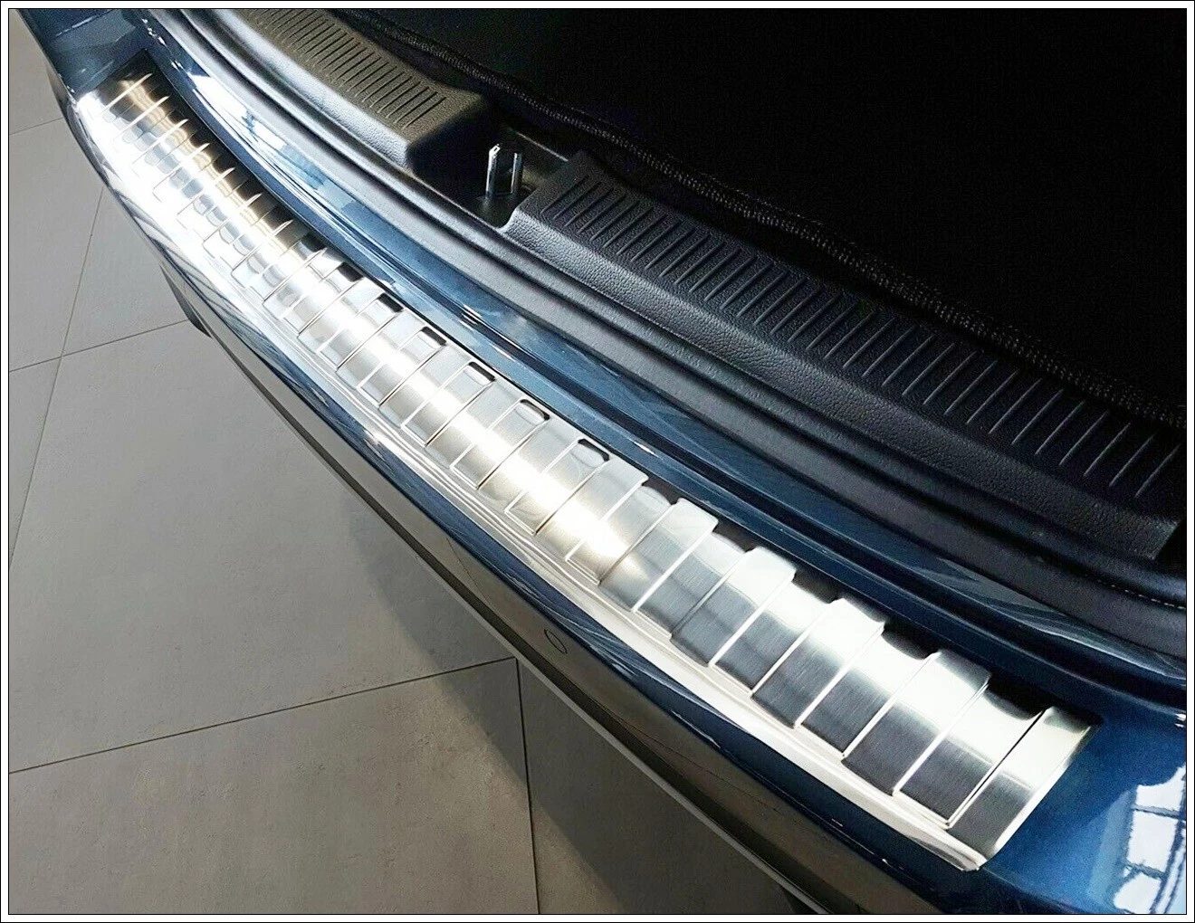 Mercedes B KLASSE W MERCEDES B CLASS W247 2018> Arka Tampon Üstü Koruma P.Çelik (Taşlı) - 2153 120208T - Görsel 2